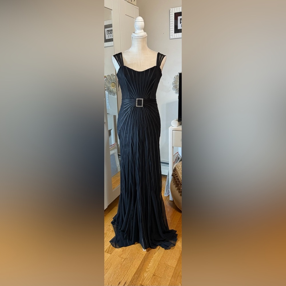 Sophisticated Black Evening Gown with Buckle Detail NWT